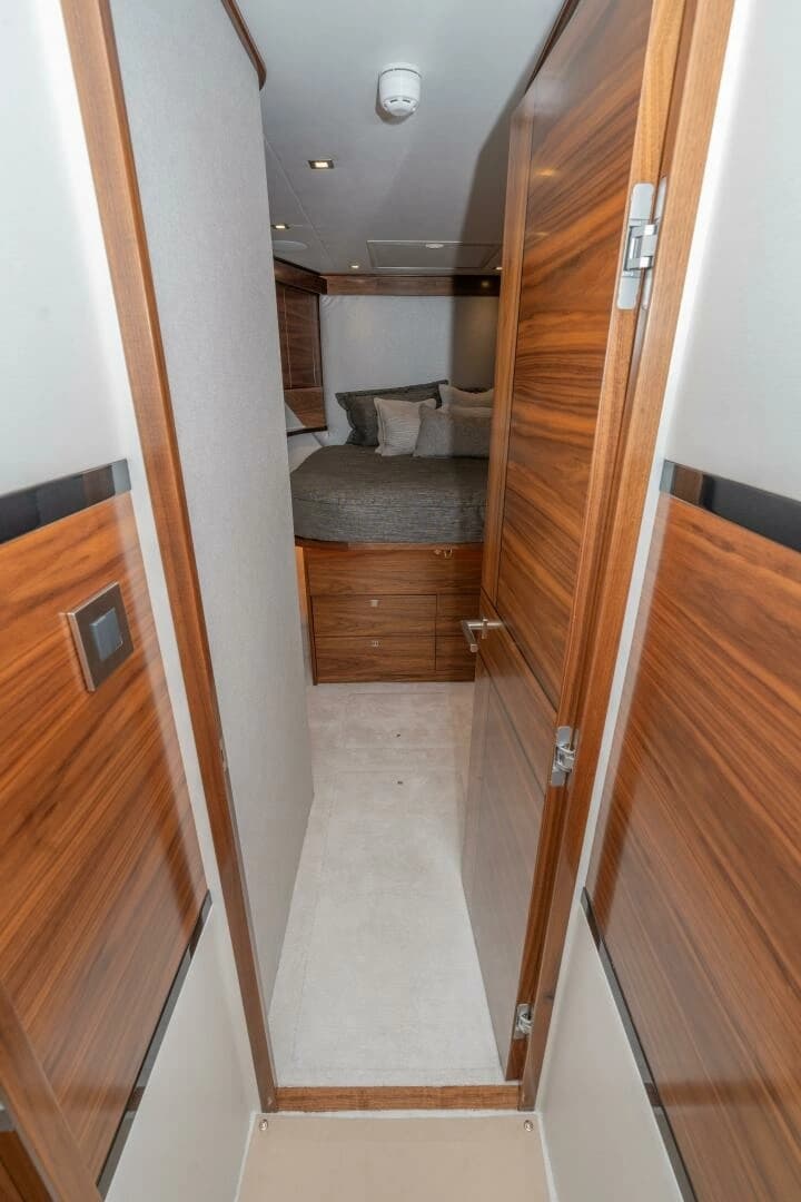2025 Viking 90C - Image 51