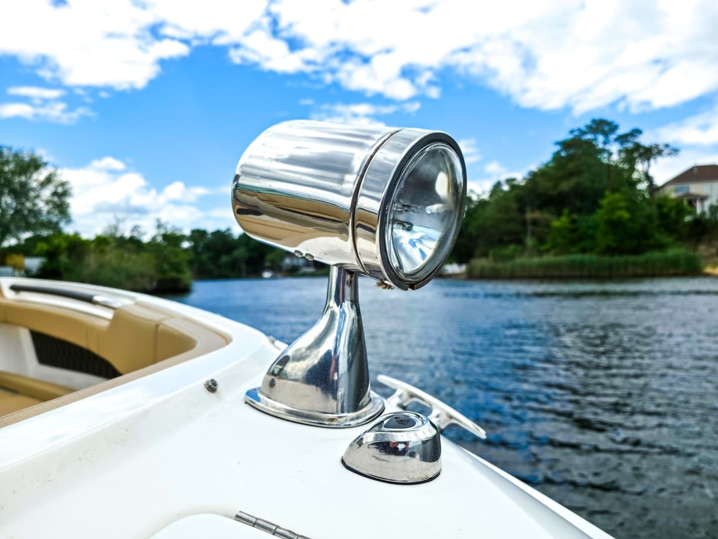 2023 Sea Ray SLX 310 OB - Image 40