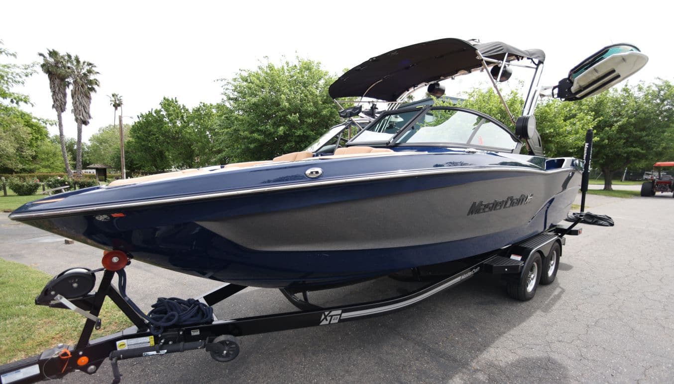 2022 MasterCraft XT23 - 3