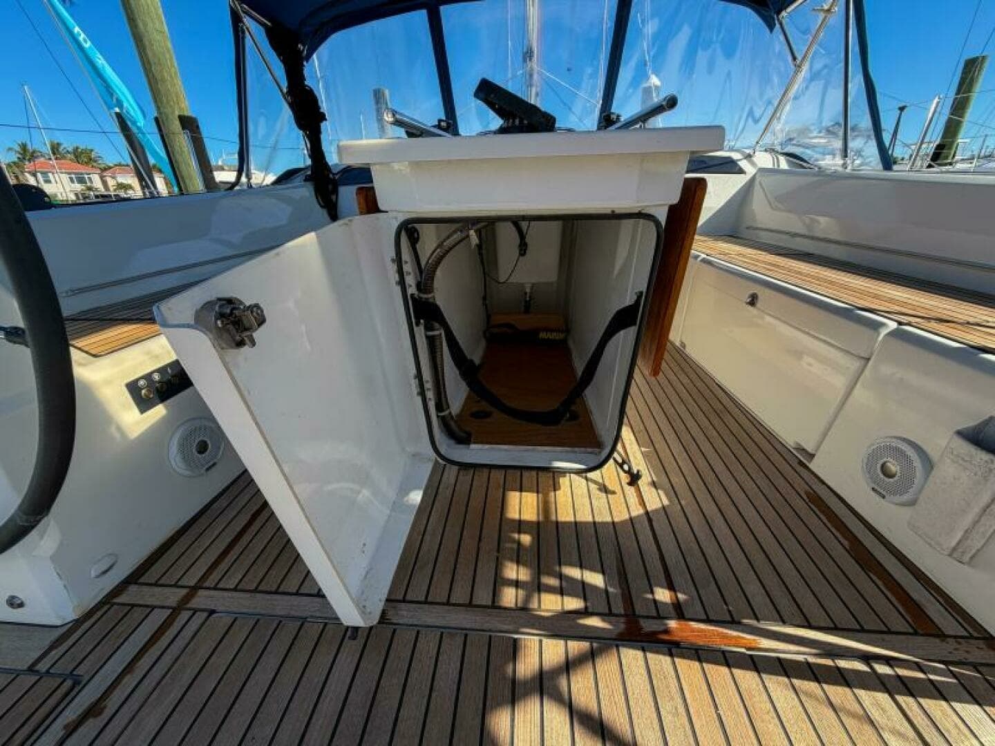 2022 Beneteau 40.1 - Image 62