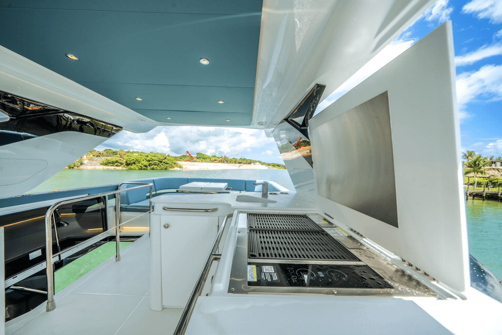 2026 Cruisers Yachts 57 FLY - Image 80