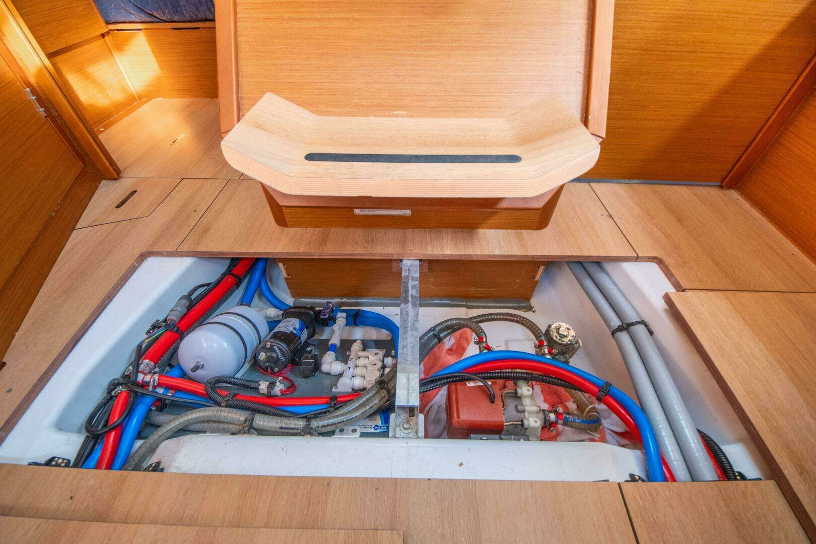 2023 Jeanneau Sun Odyssey 410 - Image 55