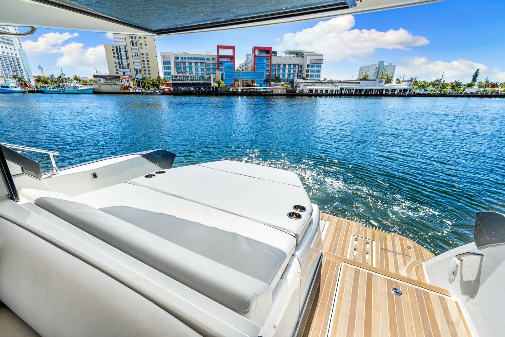 2024 Beneteau Gran Turismo 45 - Image 37
