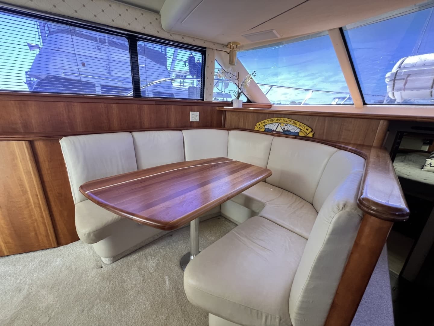 2000 Silverton 42C - Image 7