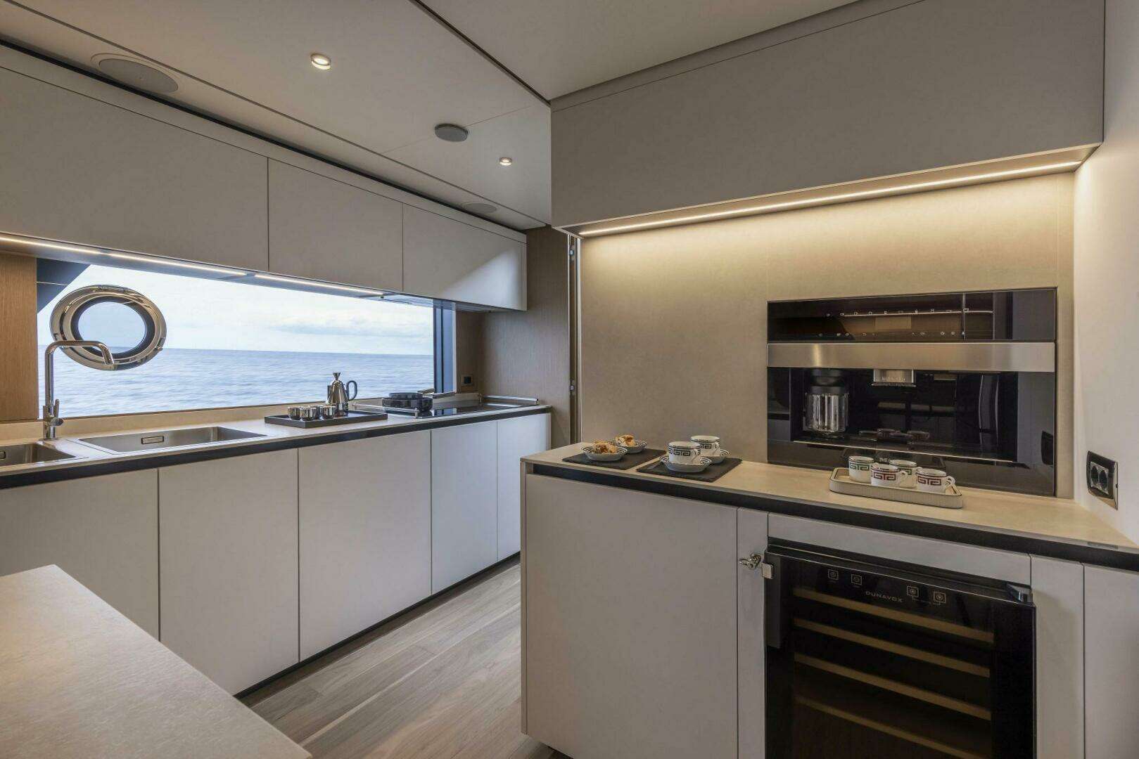 2021 Ferretti Yachts Ferretti 1000 - Image 15
