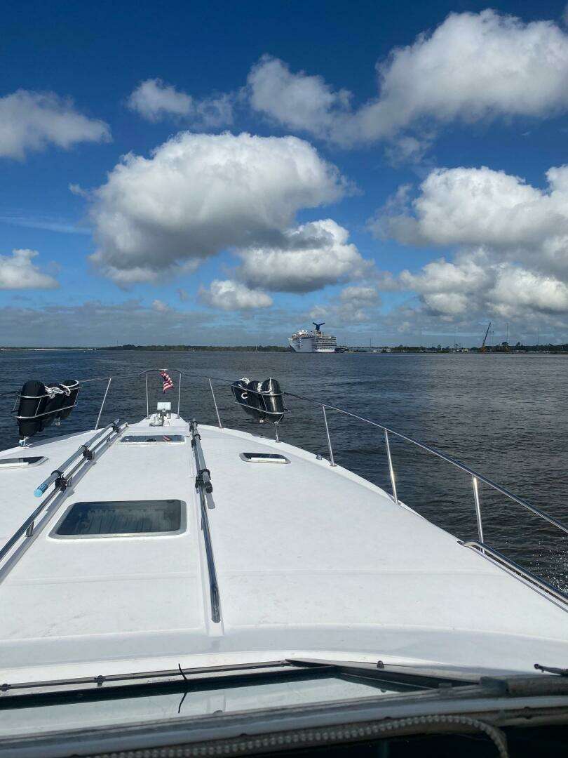 1993 Sea Ray 440 Sundancer - Image 33