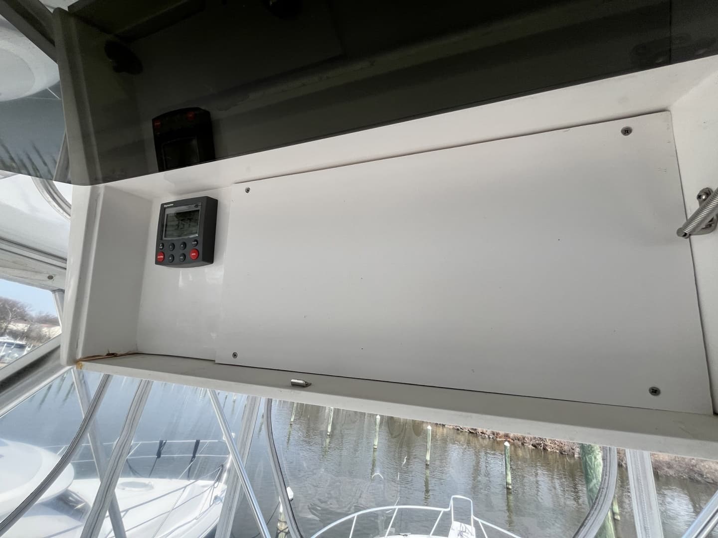 2003 Luhrs 40 Convertible - Image 20