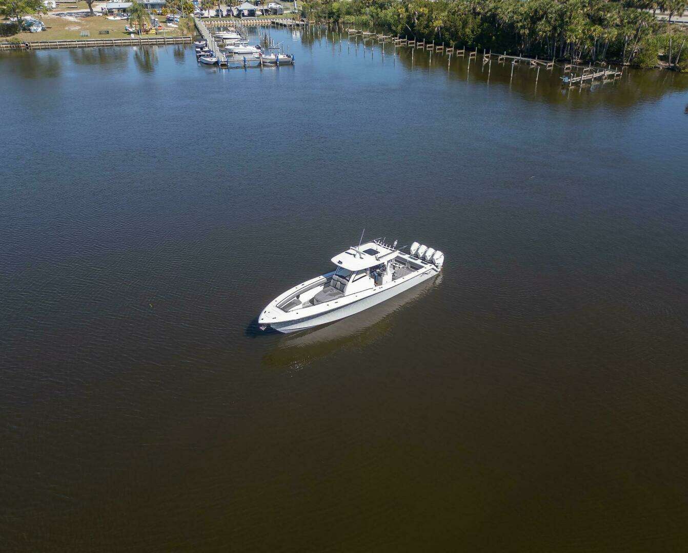 2020 BlackWater 43 Sportfish - Image 13