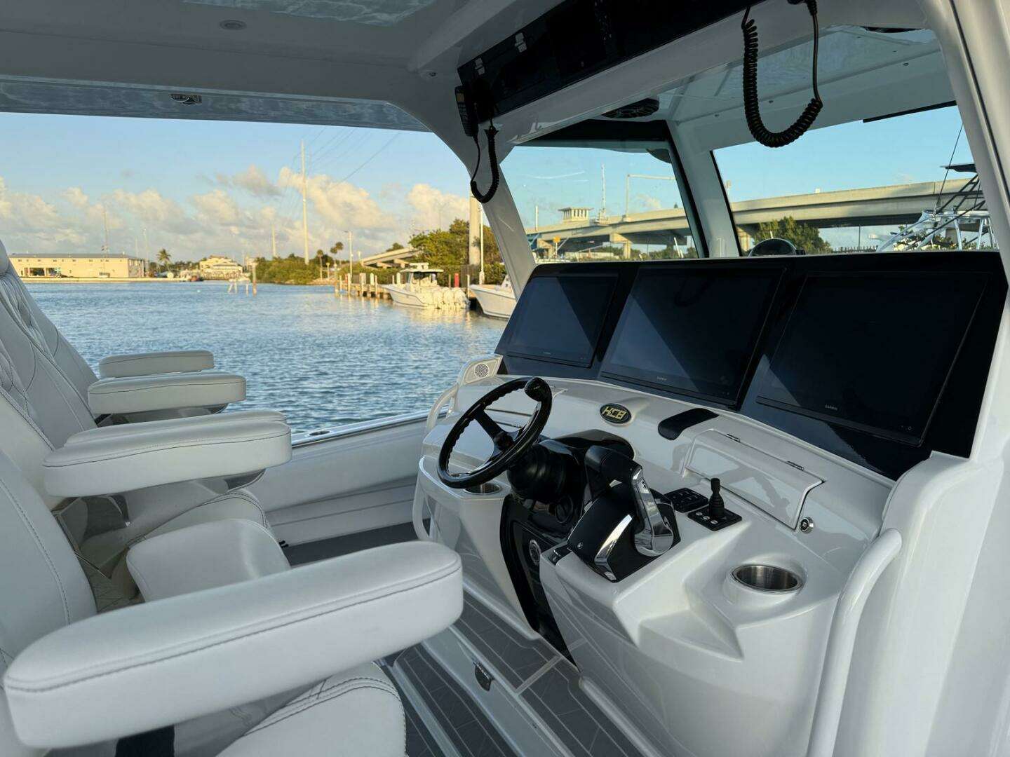 2023 HCB Suenos 53 - Image 7