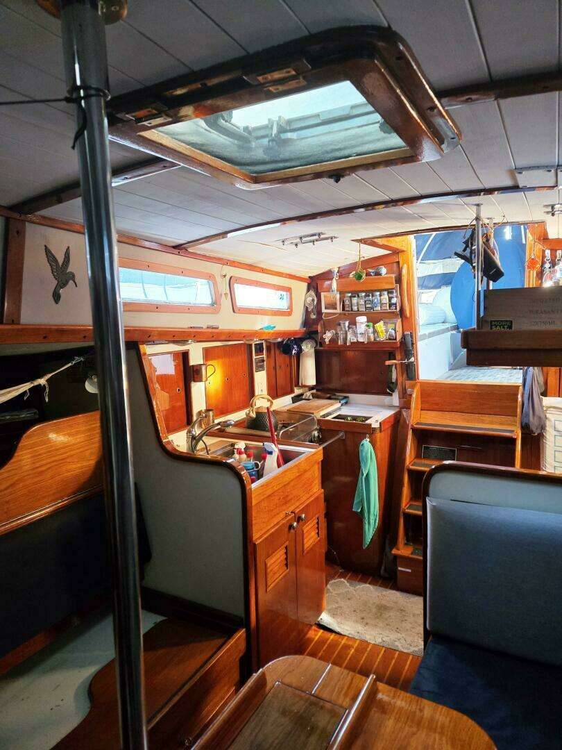 1977 Gulfstar 40 - Image 11