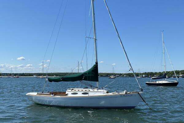 1995 Alerion 28 - Image 1