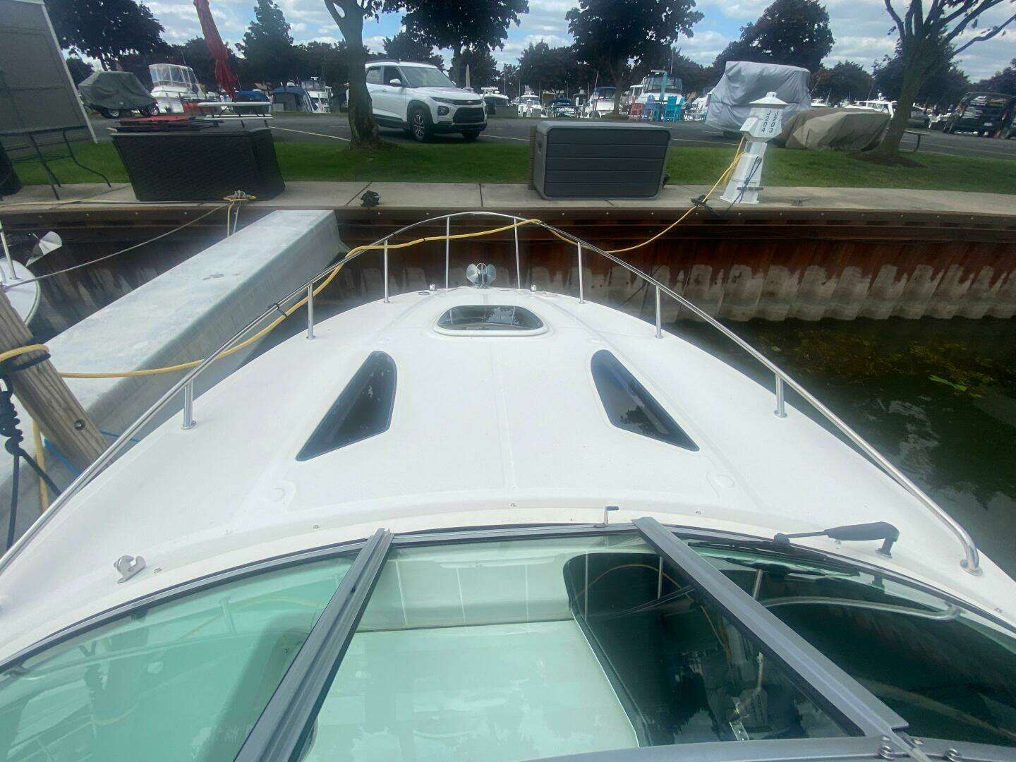 2018 Sea Ray 260 Sundancer - Image 6