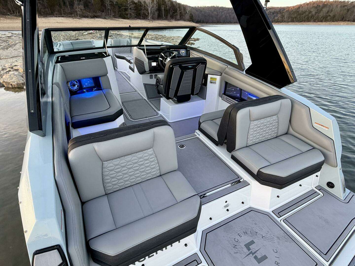 2023 Correct Craft Ingenity 23EL2 Electric Boat - Image 87