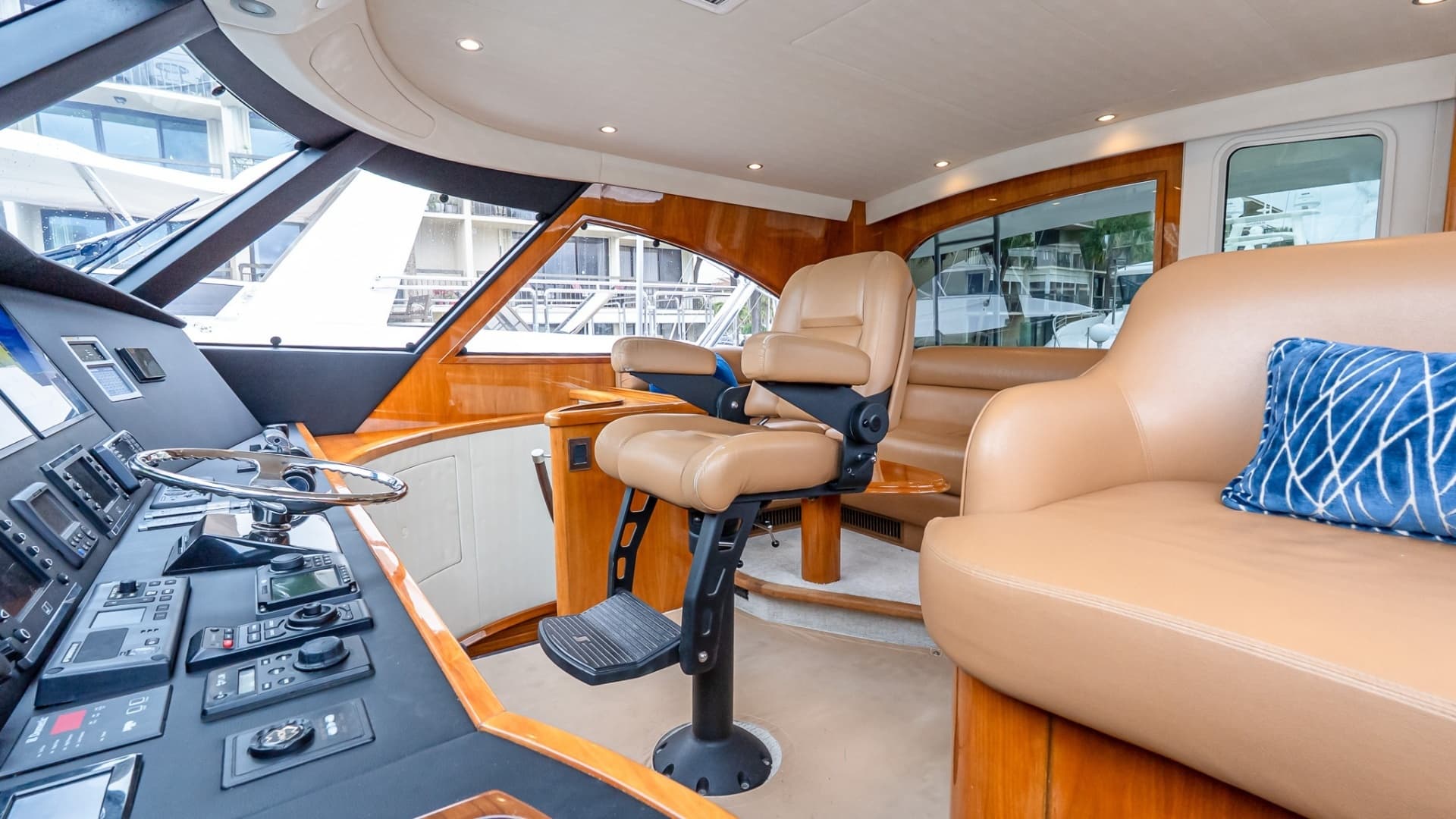 2017 Viking 62 Enclosed Bridge - Image 34