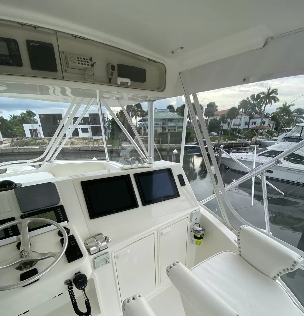 2002 Ocean Yachts 52 Sportfish - Image 5