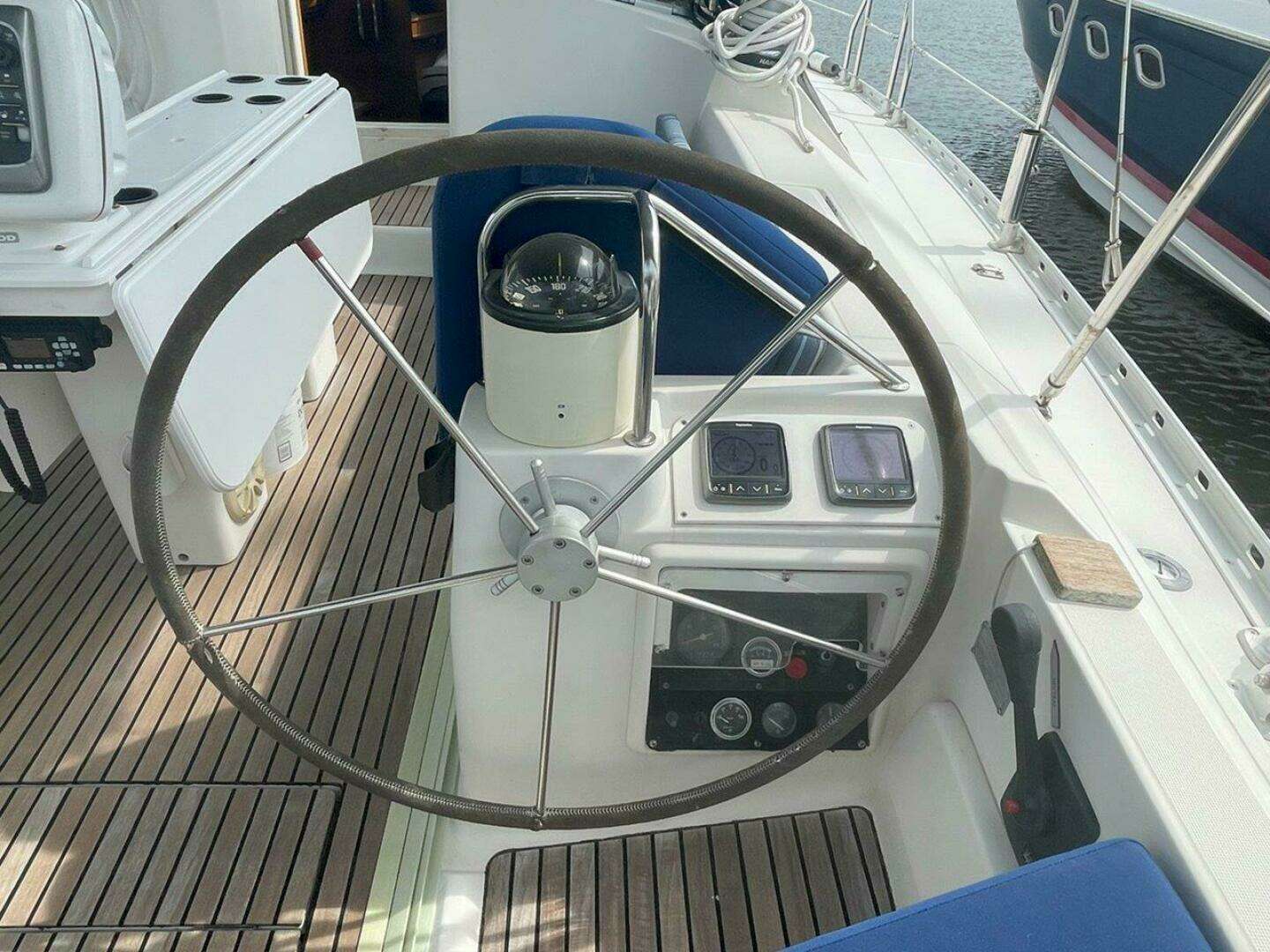 1998 Jeanneau 45.2 - Image 27