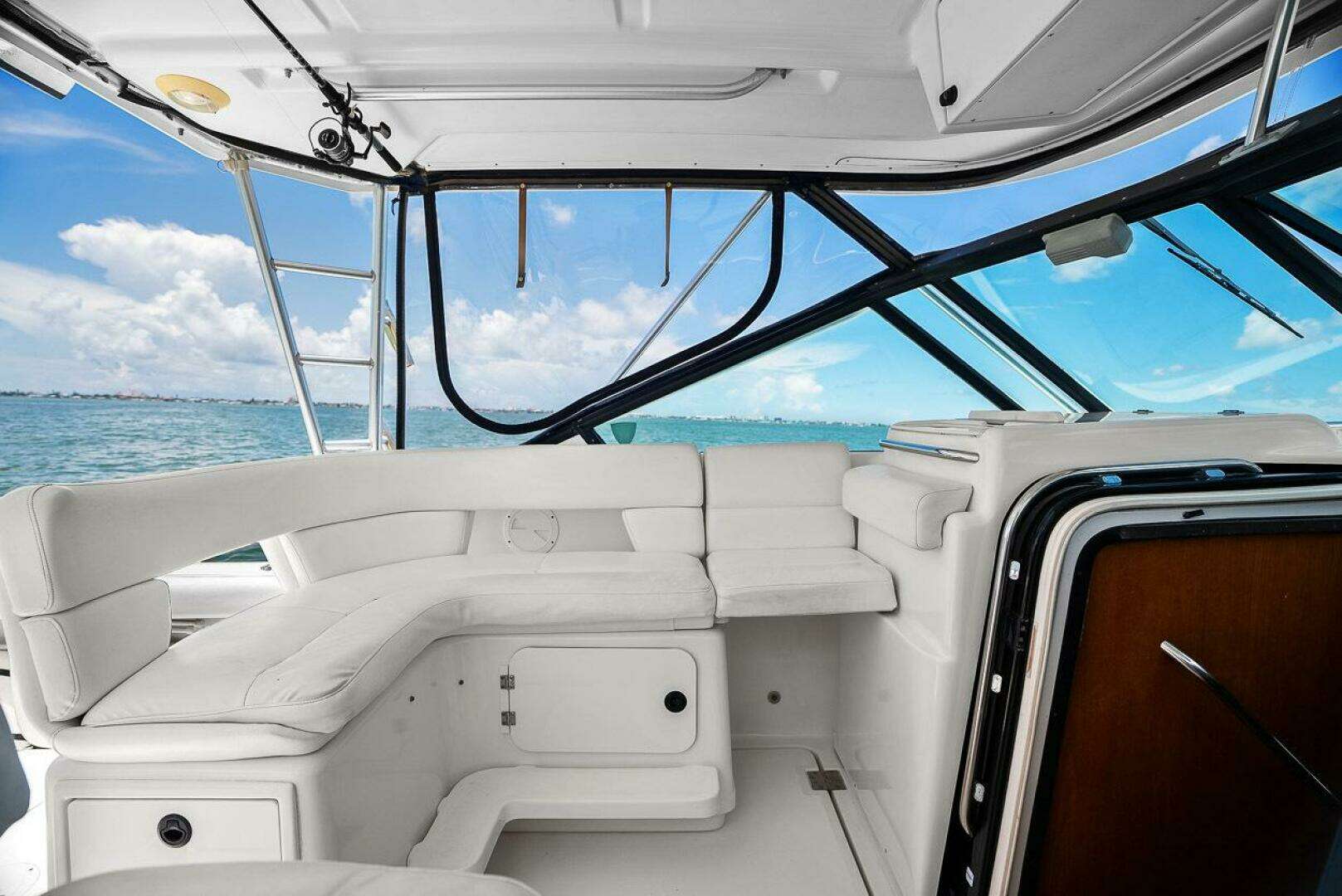 2003 Tiara Yachts 3100 Open LE - Image 67