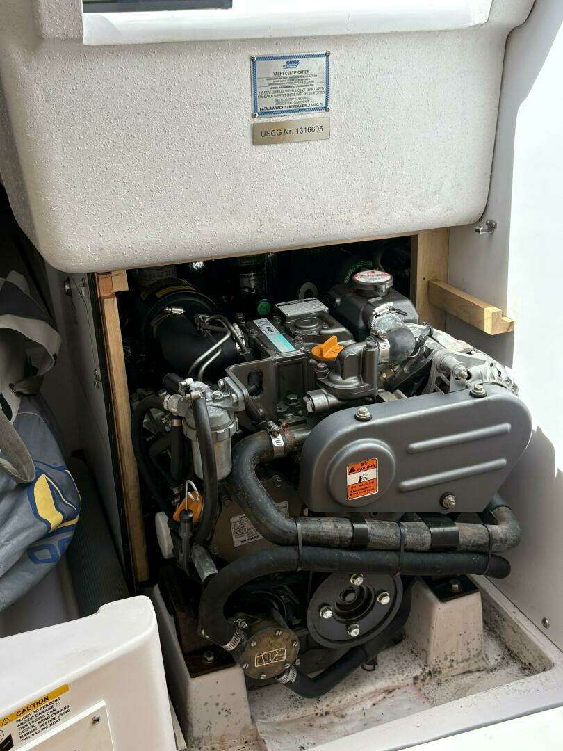 2018 Catalina 275 Sport - Image 38