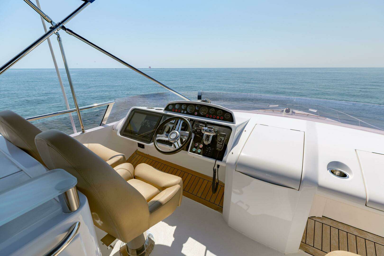 2011 Princess 64 - Image 30