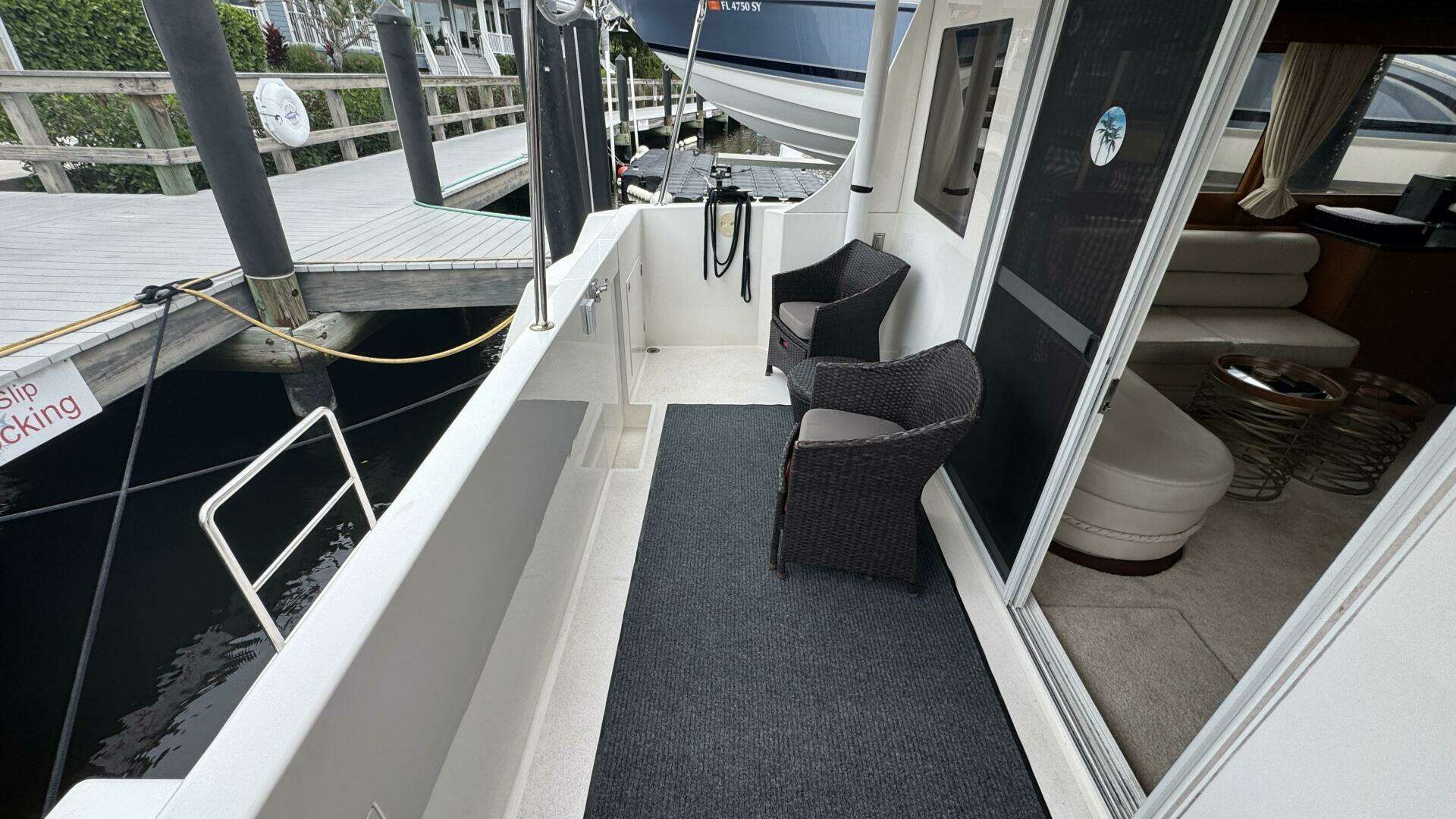 2007 Jefferson 52 Pilothouse SE - Image 11