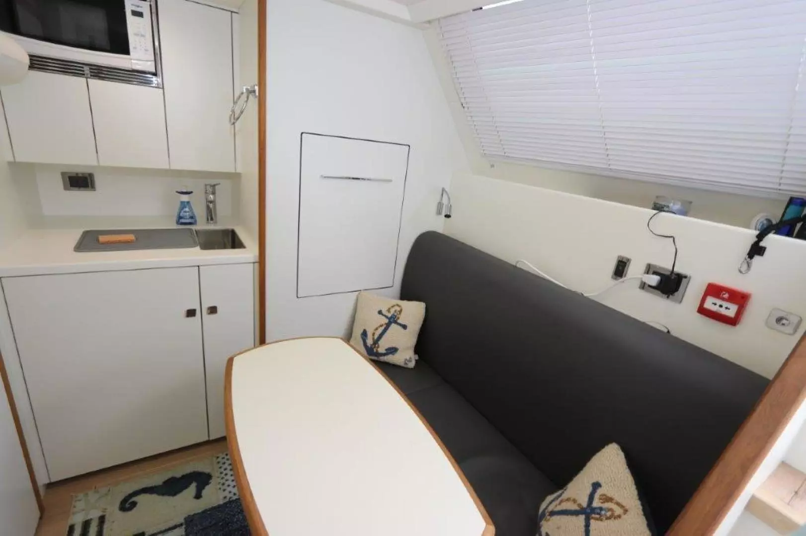 2019 Sunseeker Yacht - Image 97