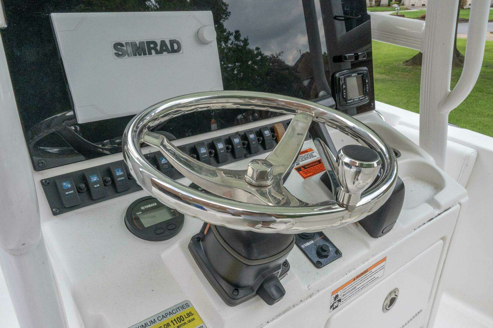 2017 Sea Hunt 225 Ultra - Image 8