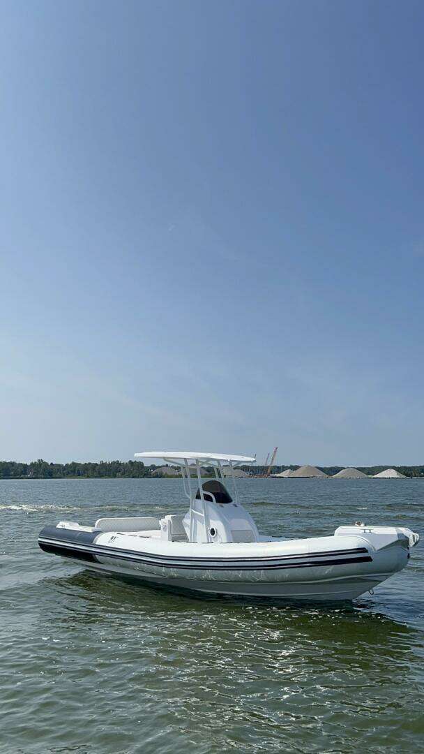 2023 Tiger Marine 850 Open - Image 5