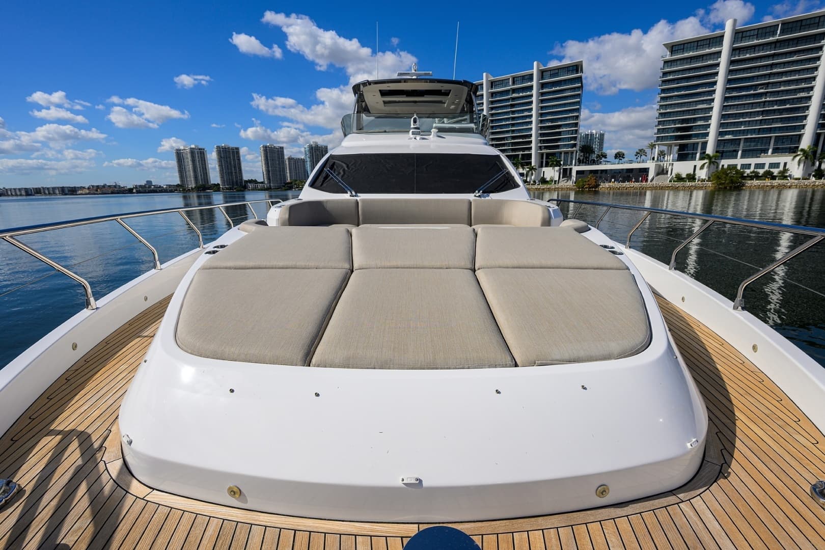 2024 Azimut Fly 78 - Image 18