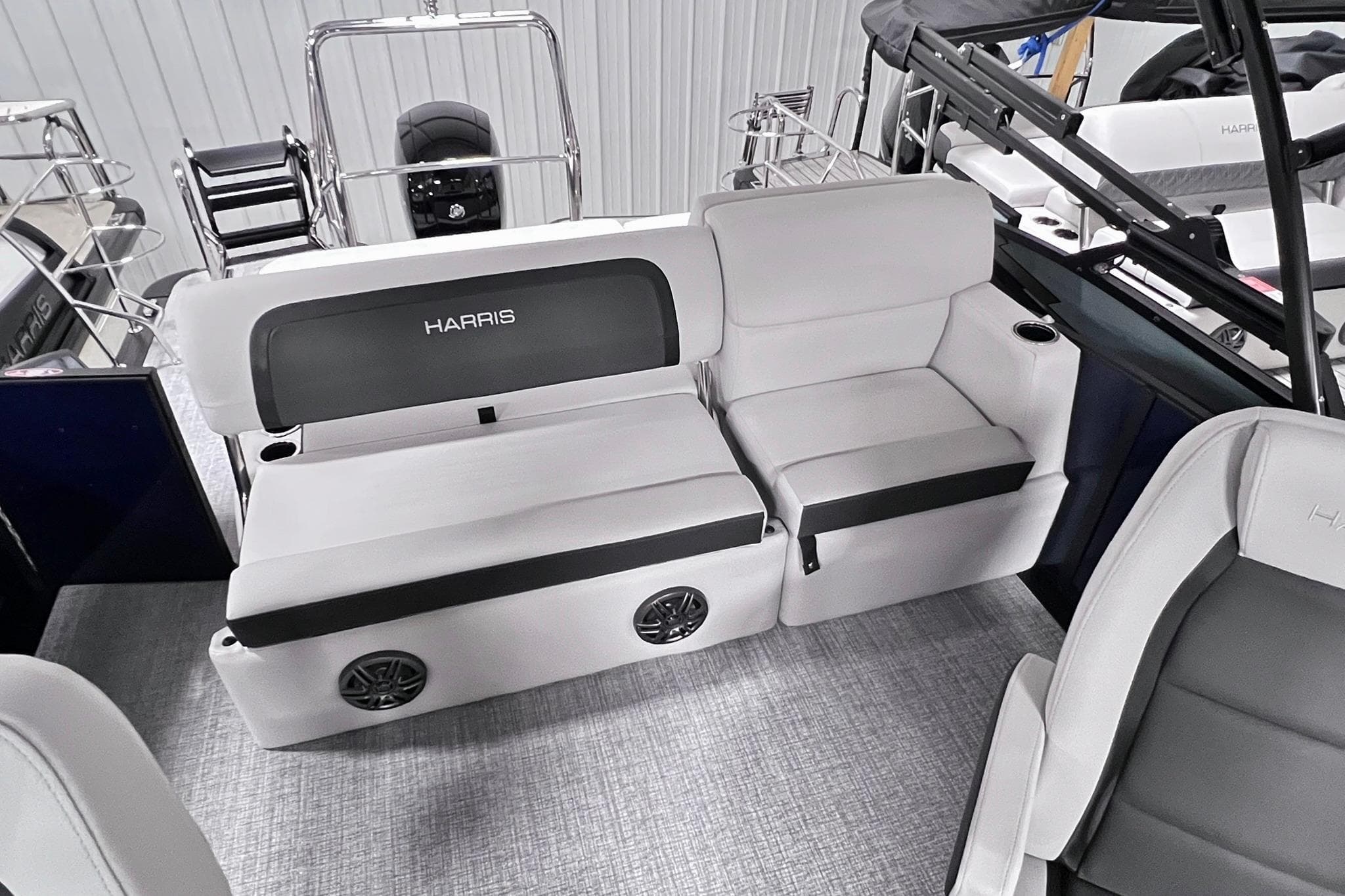 2025 Harris Cruiser 230 Heritage Edition interior with plush seating and modern design.