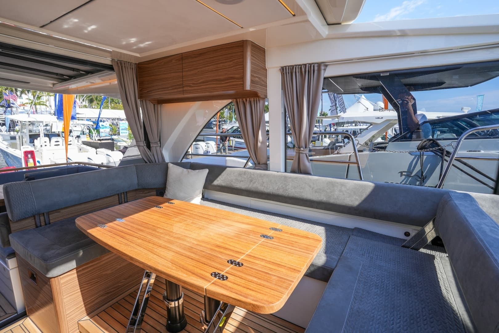 2026 Marex 390 - Image 11