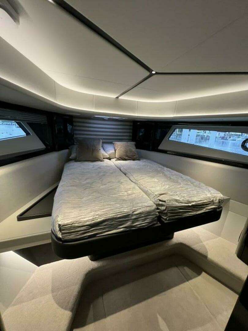 2026 Sunseeker 55 Predator - Image 44