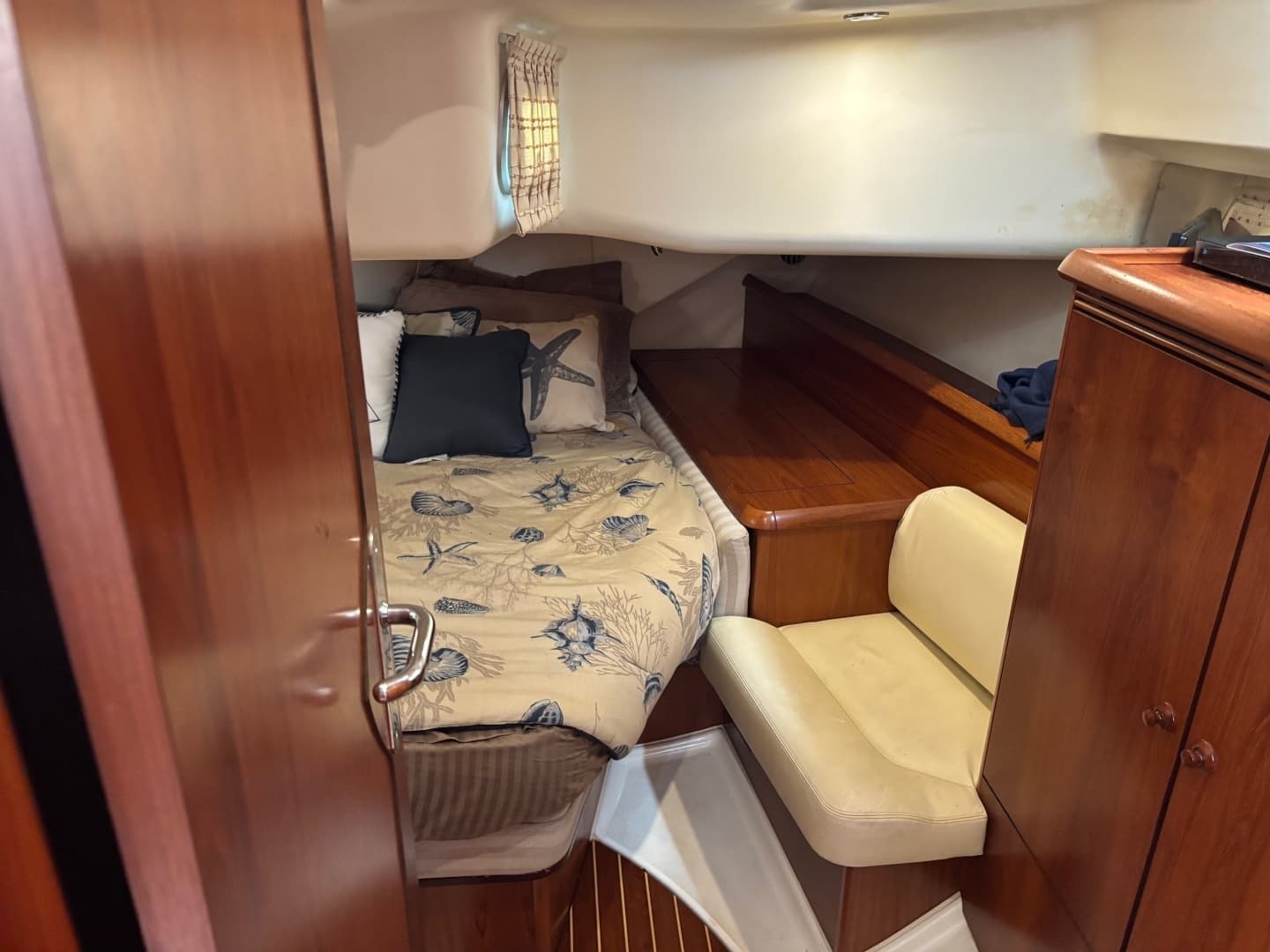2003 Jeanneau Sun Odyssey 43DS - Image 48