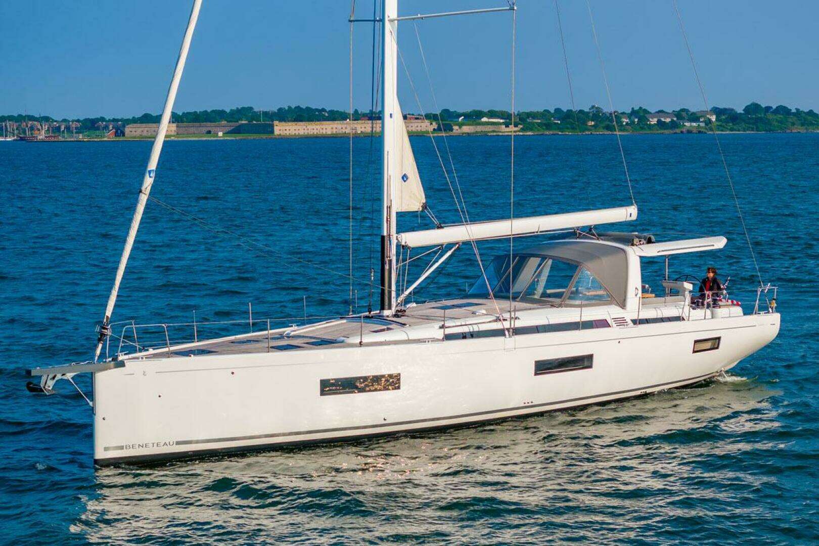2023 Beneteau Oceanis 60 - Image 7