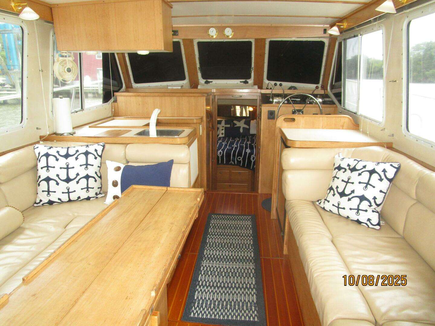 1994 Sabreline Sedan Flybridge - Image 31