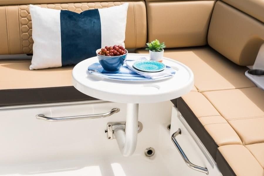 2023-Sea-Ray-SDX-290-Outboard-MarineMax