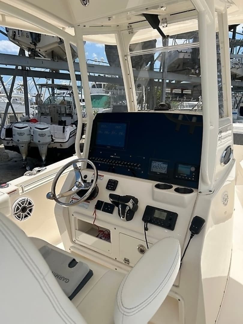 2022 Cobia 262 - Image 23