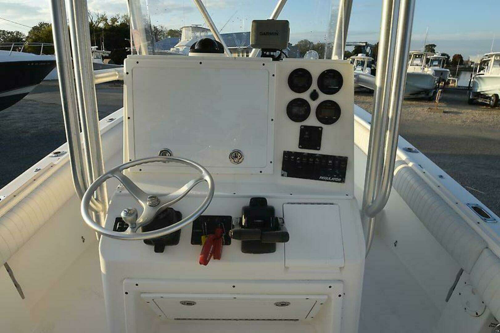 2005 Regulator 24 fs - Image 14