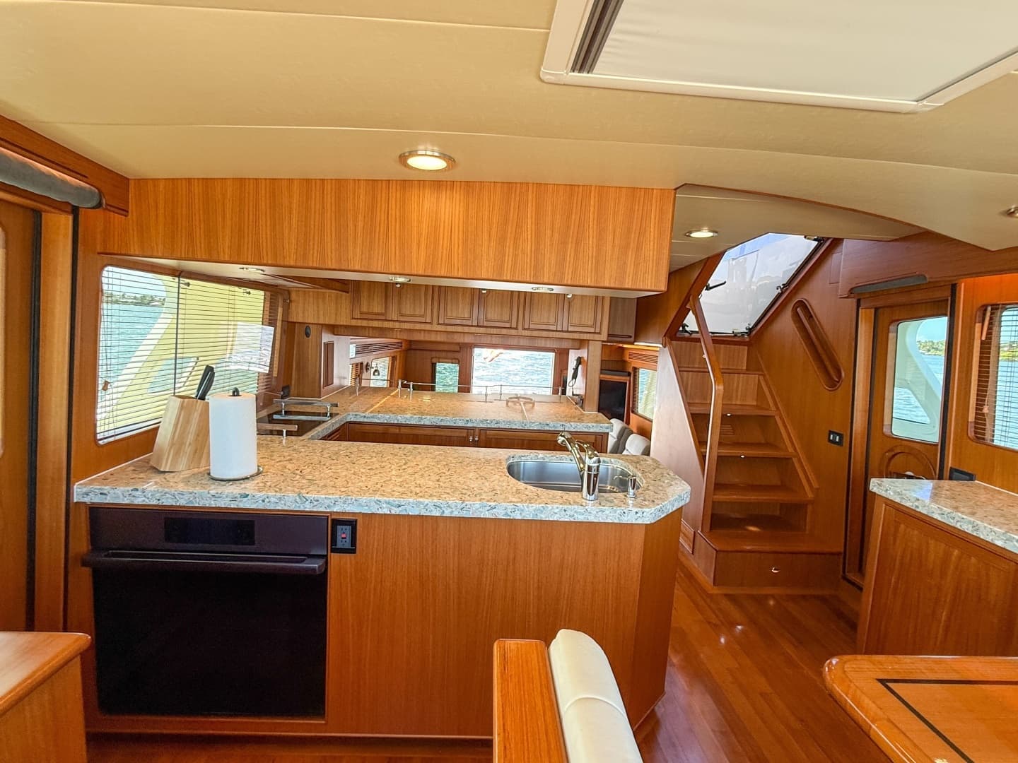 2018 Marlow 53E - Image 72