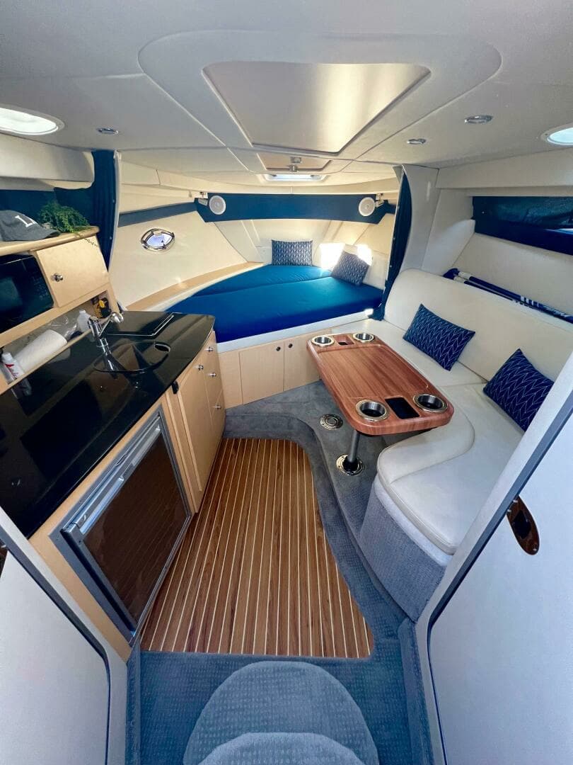 2012 Bayliner 335 - Image 34