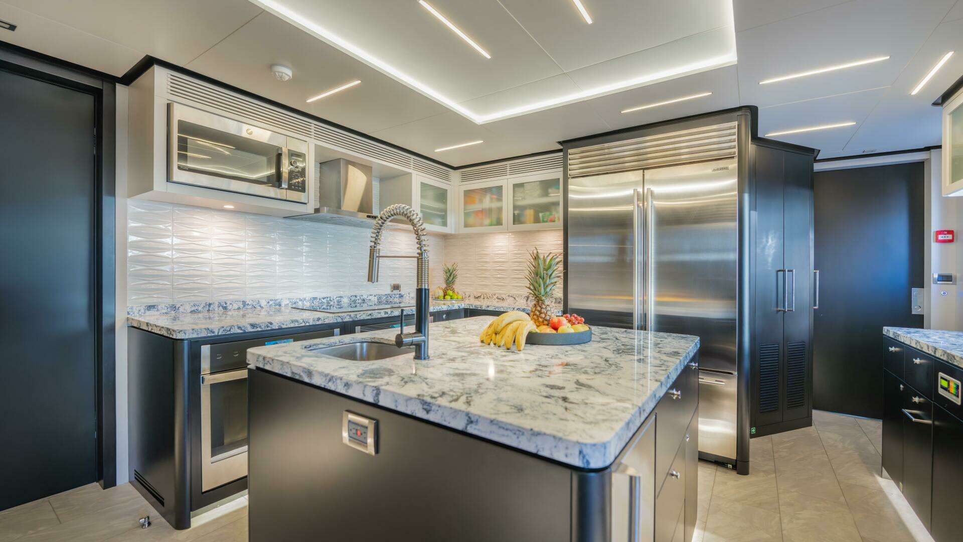 2024 Hargrave E Series Superyachts Division - Image 35