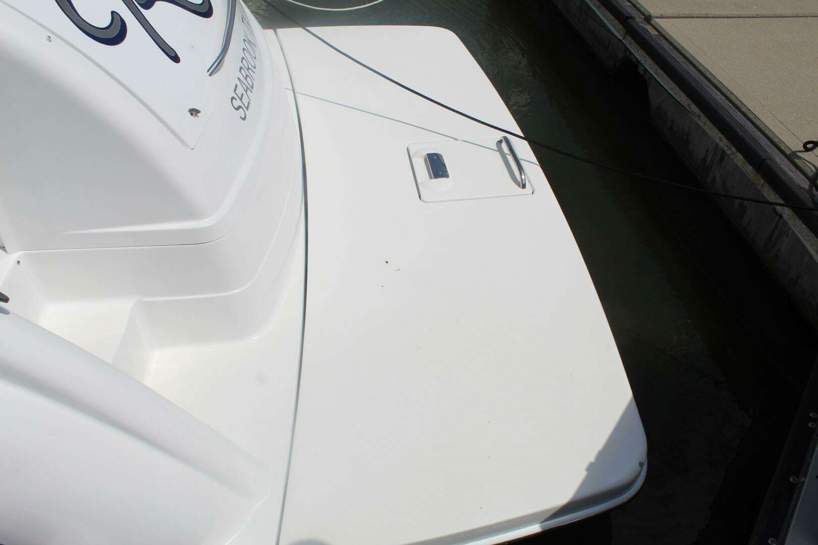 2004 Formula 40 Performance Cruiser - Image 10