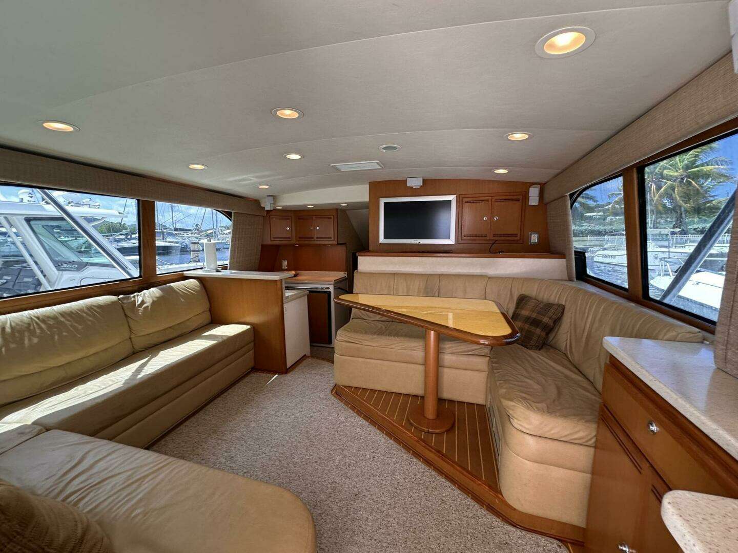 2008 Cabo Flybridge Sportfisherman - Image 15