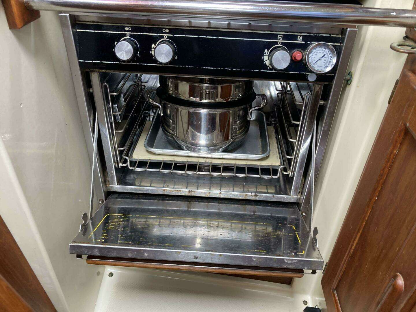 1990 Pacific Seacraft 34 Voyager - Image 11