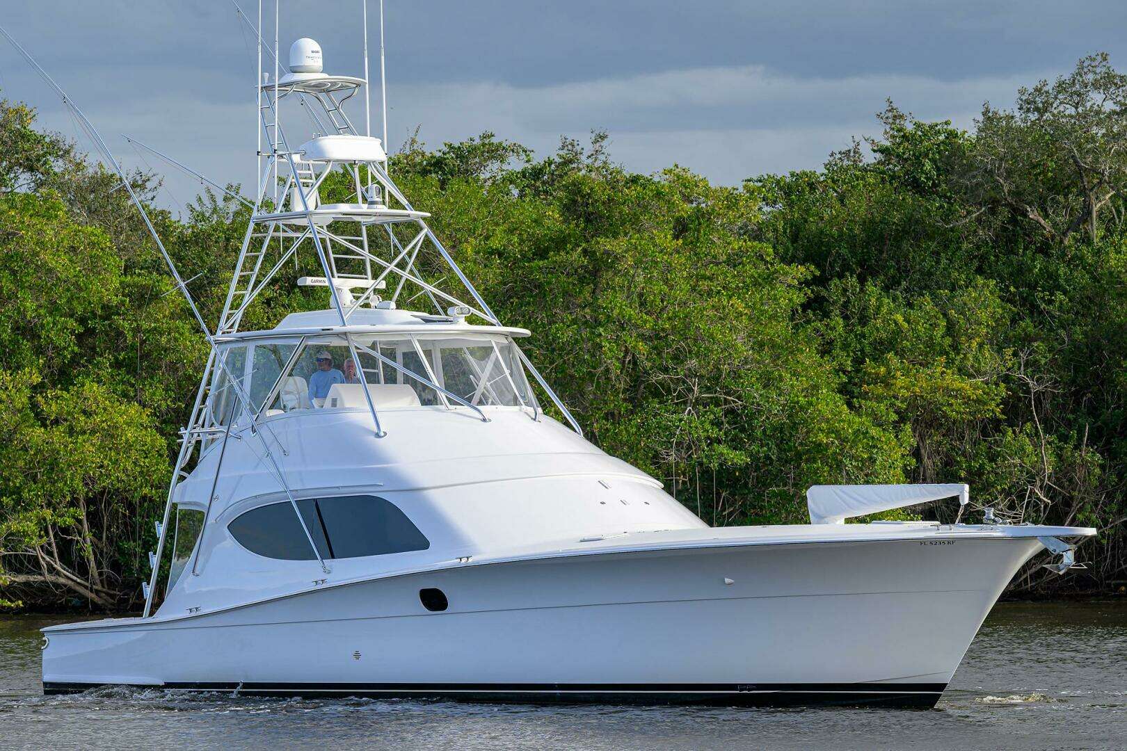 2013 Hatteras GT63 - Image 50