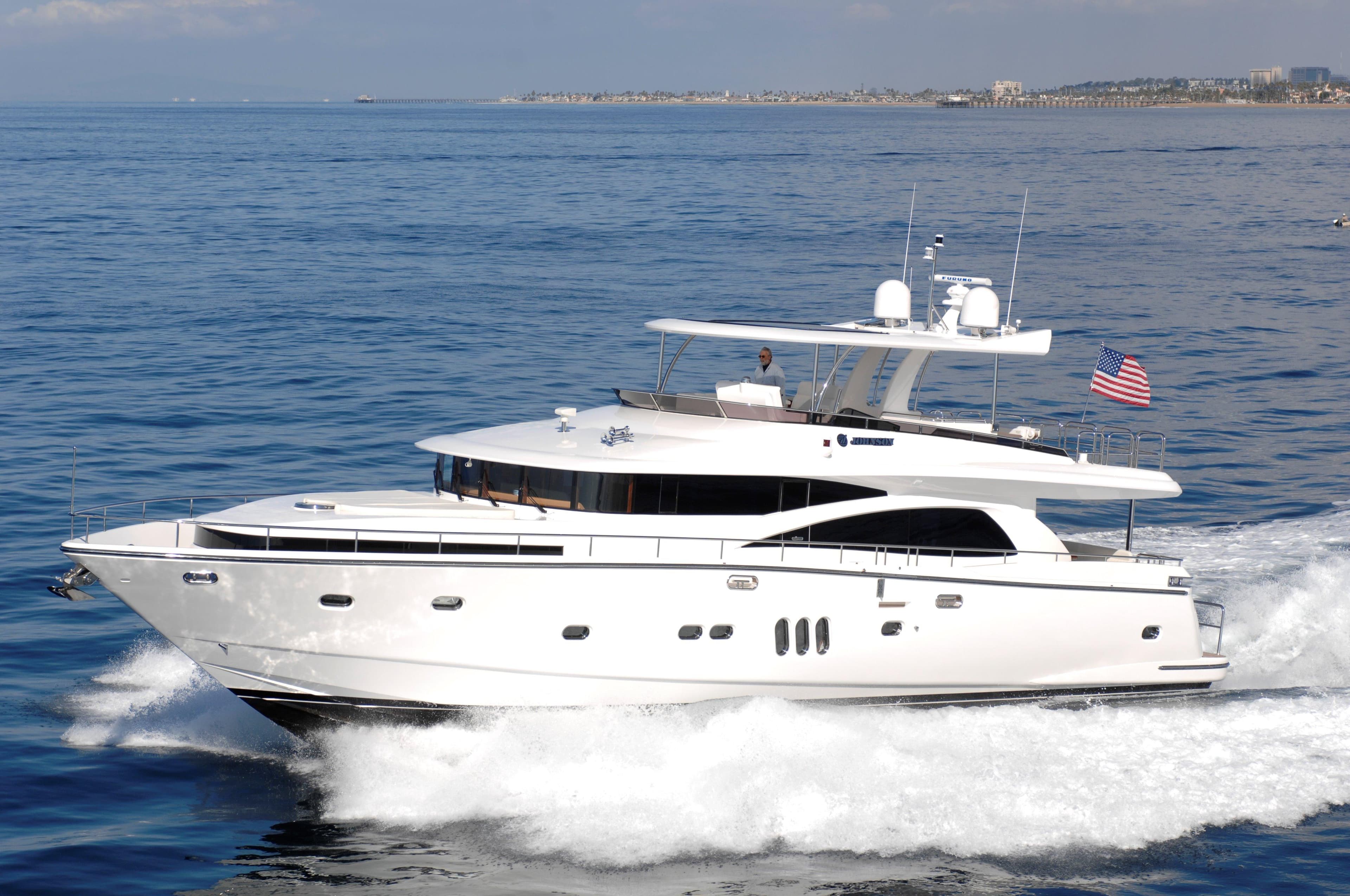 2026 Johnson 80 Motor Yacht