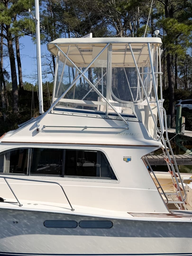 1988 Pacemaker 36 Convertible - Image 15