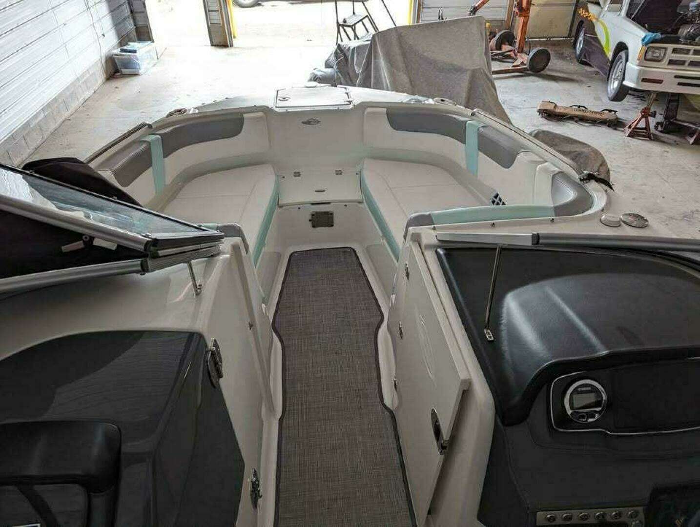 2021 Chaparral 230 SUNCOAST - Image 7