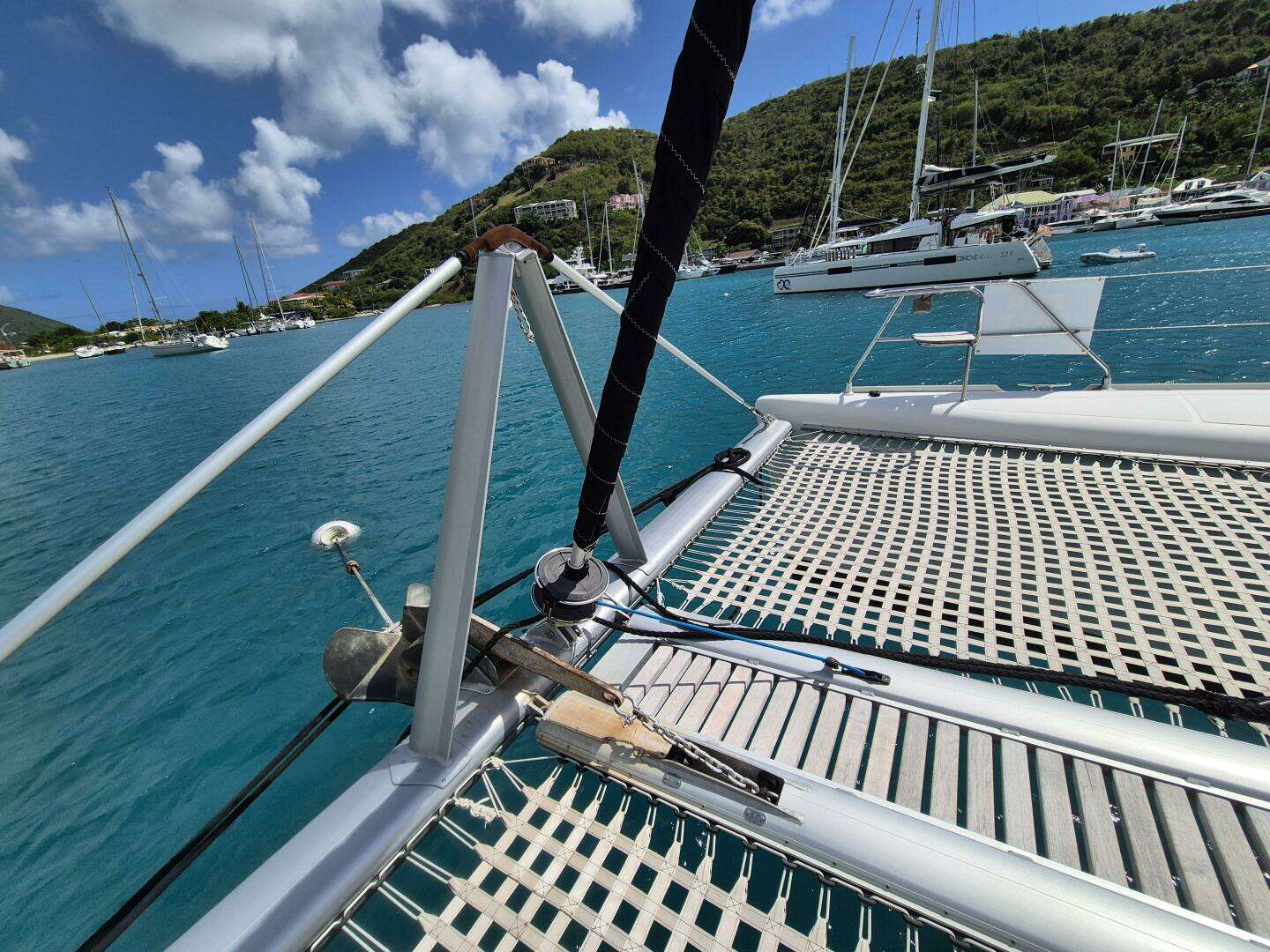 2017 Voyage 480 - Image 15