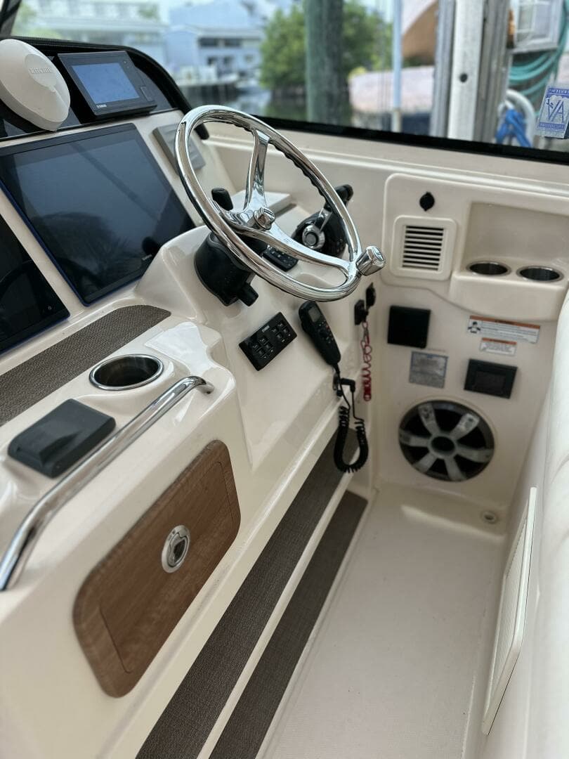 2017 Grady-White — - Image 49