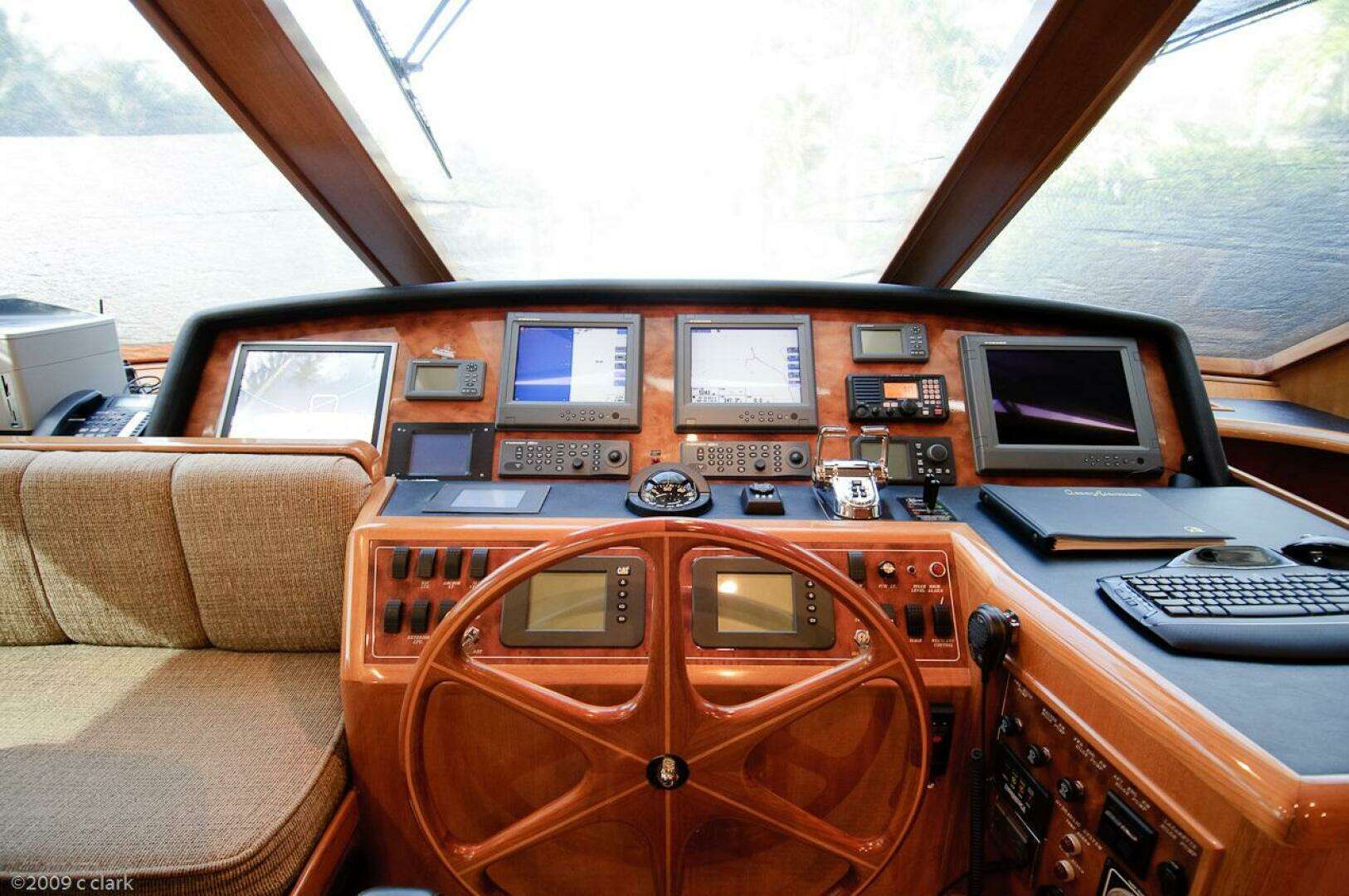 2005 Ocean Alexander 58 Motor Yacht - Image 20